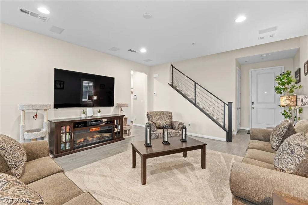 664 Sostenuto, Henderson, NV 89011
