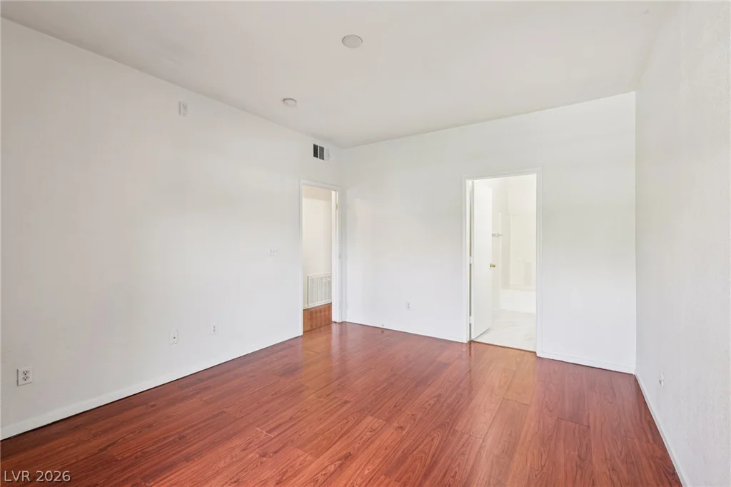 8250 Grand Canyon, Las Vegas, NV 89166