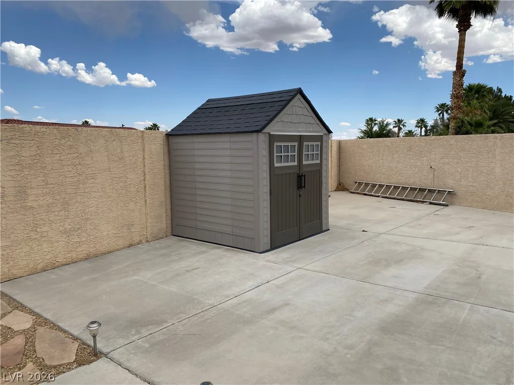 5220 Black Port, Las Vegas, NV 89130