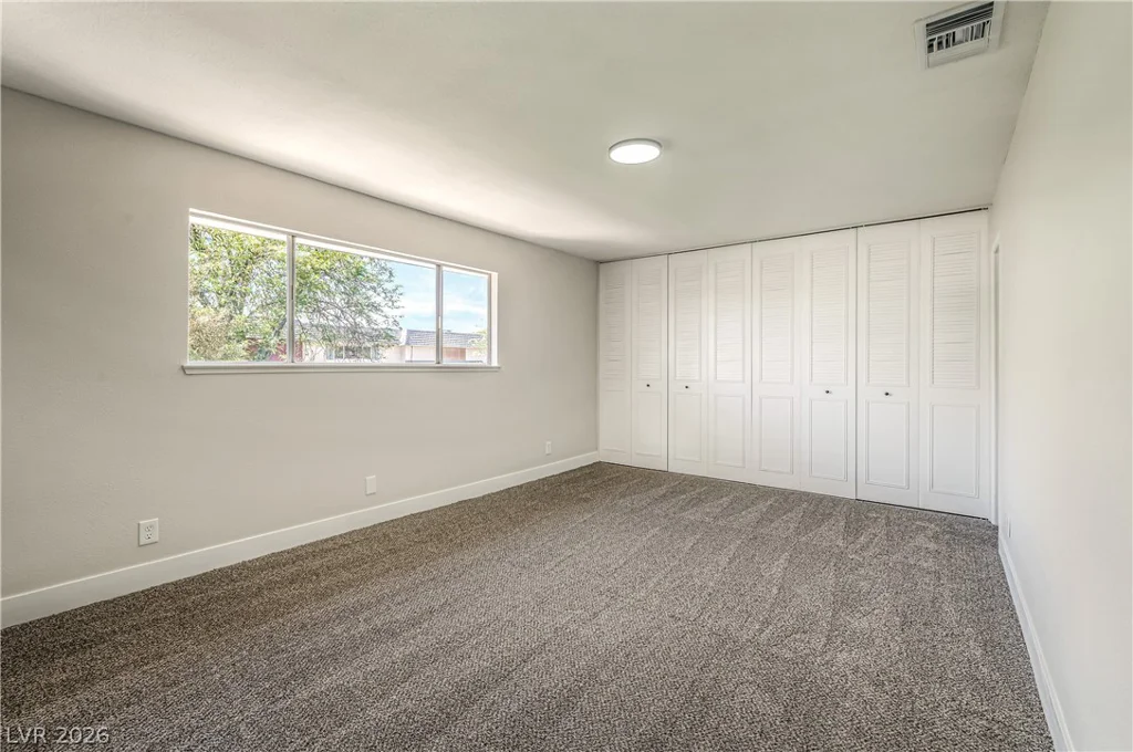 187 Greenbriar Townhouse, Las Vegas, NV 89121