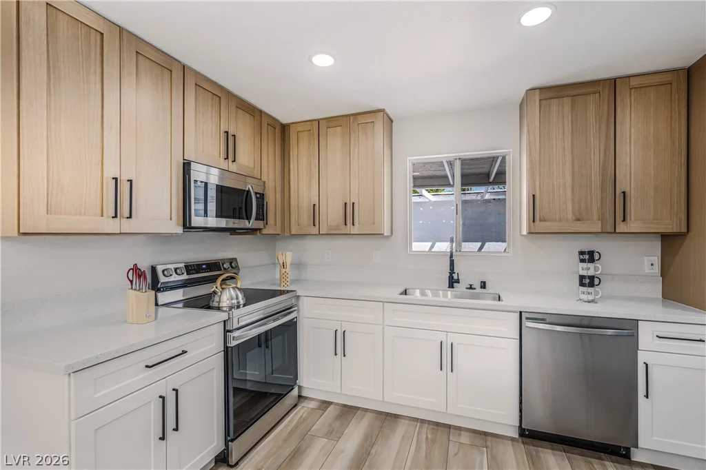 187 Greenbriar Townhouse, Las Vegas, NV 89121