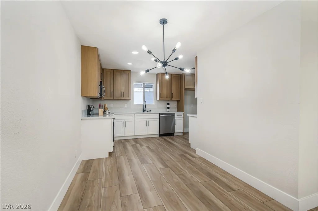 187 Greenbriar Townhouse, Las Vegas, NV 89121