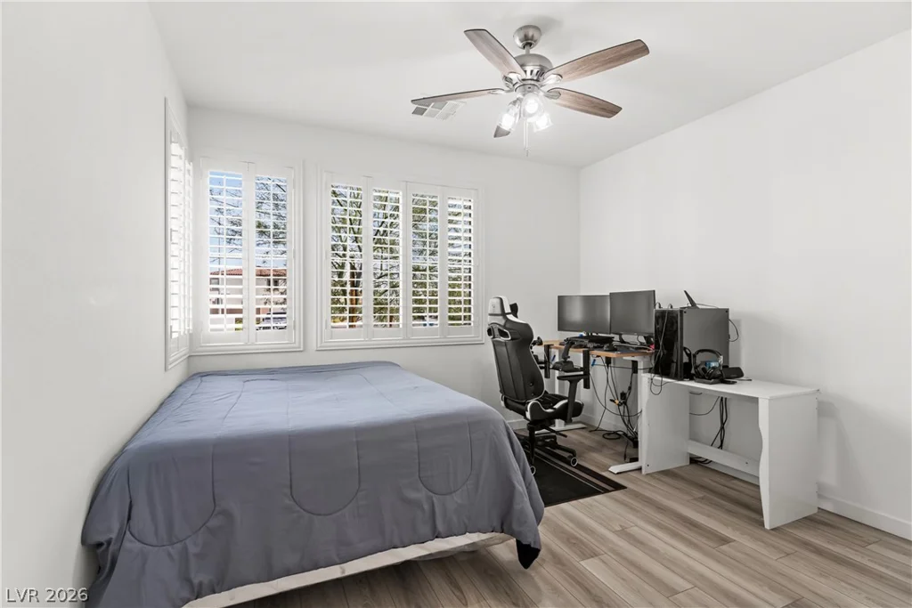 1422 Crimson Sunbird, North Las Vegas, NV 89084