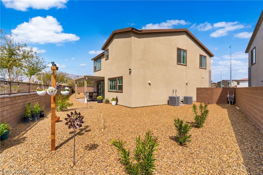 1422 Crimson Sunbird, North Las Vegas, NV 89084
