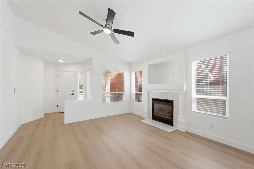 1411 Angelbrook, North Las Vegas, NV 89032
