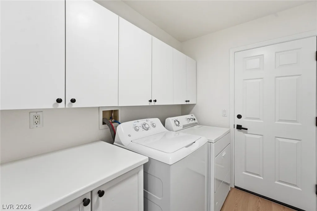 1411 Angelbrook, North Las Vegas, NV 89032