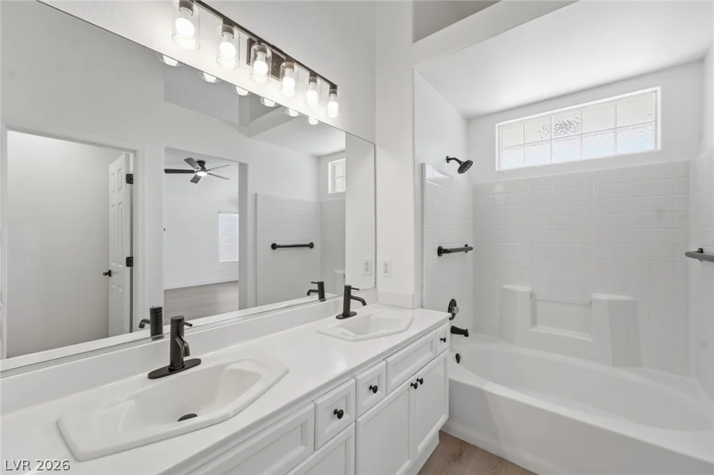 1411 Angelbrook, North Las Vegas, NV 89032