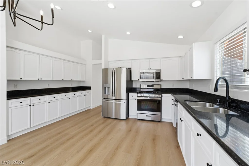 1411 Angelbrook, North Las Vegas, NV 89032