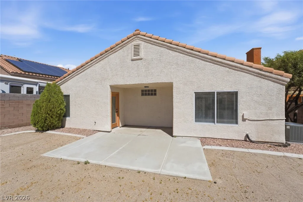 1411 Angelbrook, North Las Vegas, NV 89032
