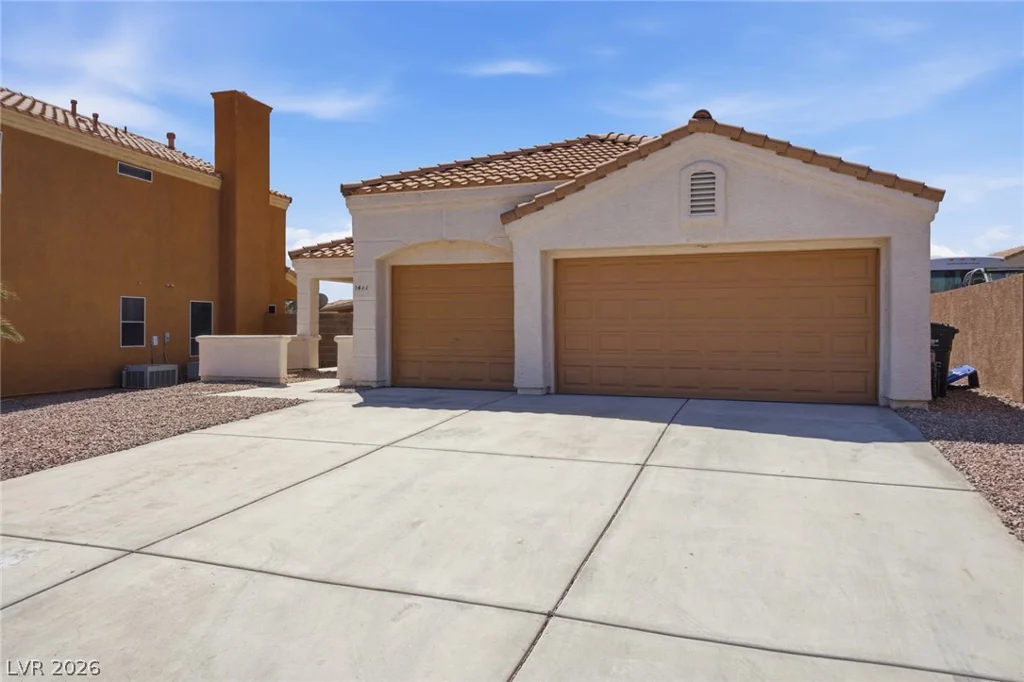 1411 Angelbrook, North Las Vegas, NV 89032