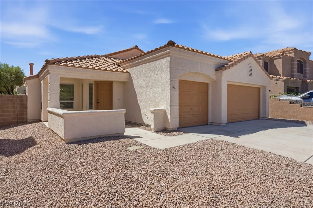 1411 Angelbrook, North Las Vegas, NV 89032