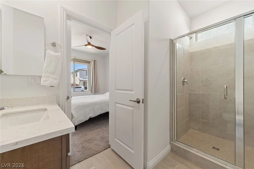 10204 Mystic Falls, Las Vegas, NV 89141