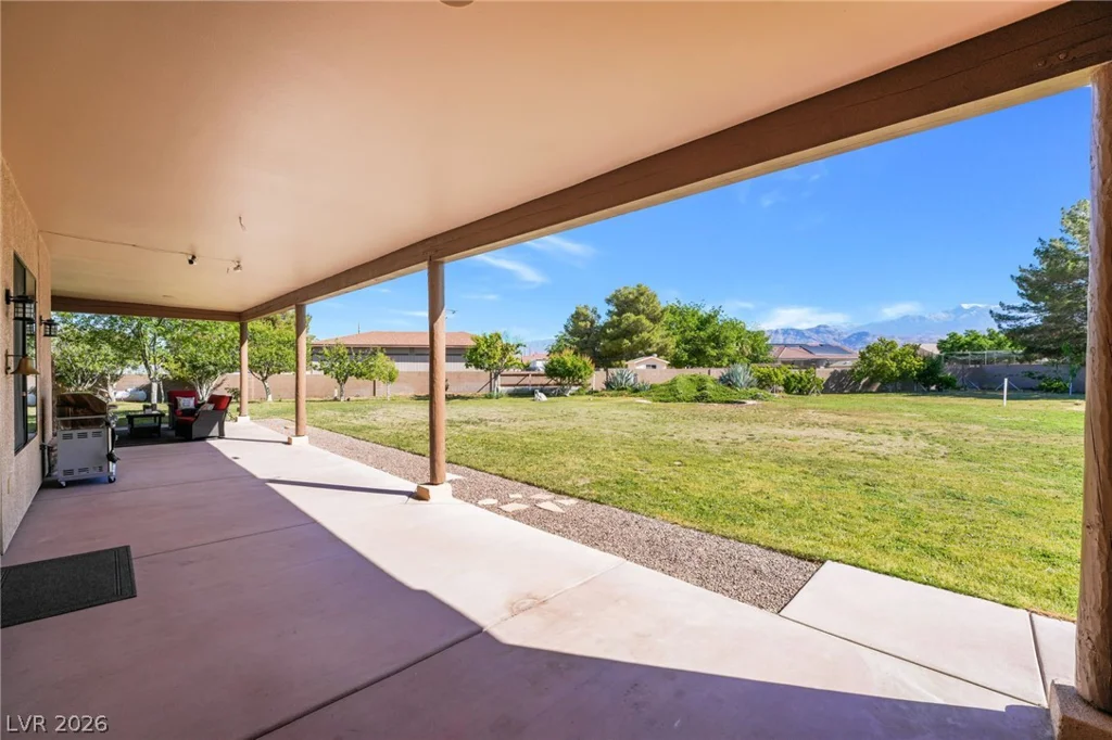 5500 Mary Lou, Pahrump, NV 89061