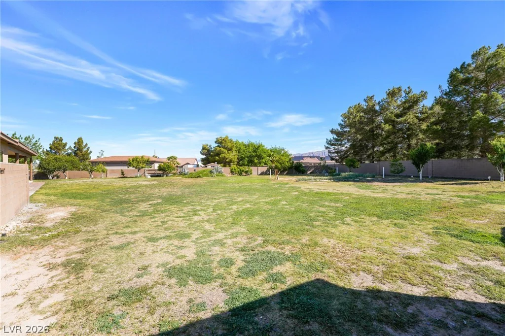 5500 Mary Lou, Pahrump, NV 89061