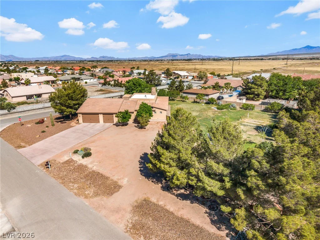5500 Mary Lou, Pahrump, NV 89061