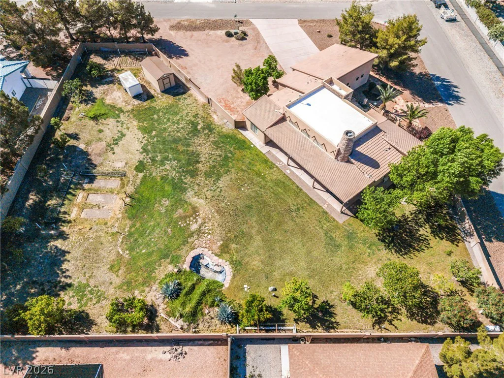 5500 Mary Lou, Pahrump, NV 89061