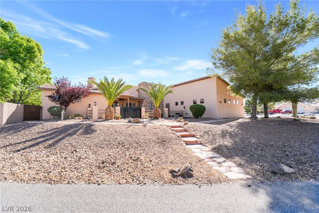 5500 Mary Lou, Pahrump, NV 89061