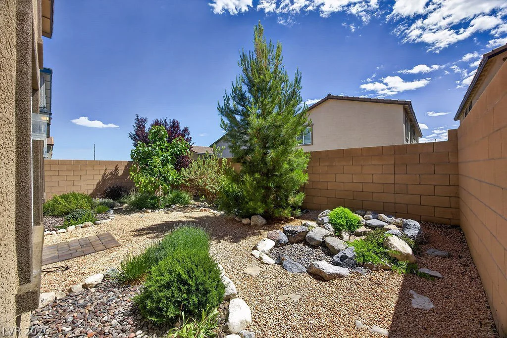 10983 Cambridge Lakes, Las Vegas, NV 89166
