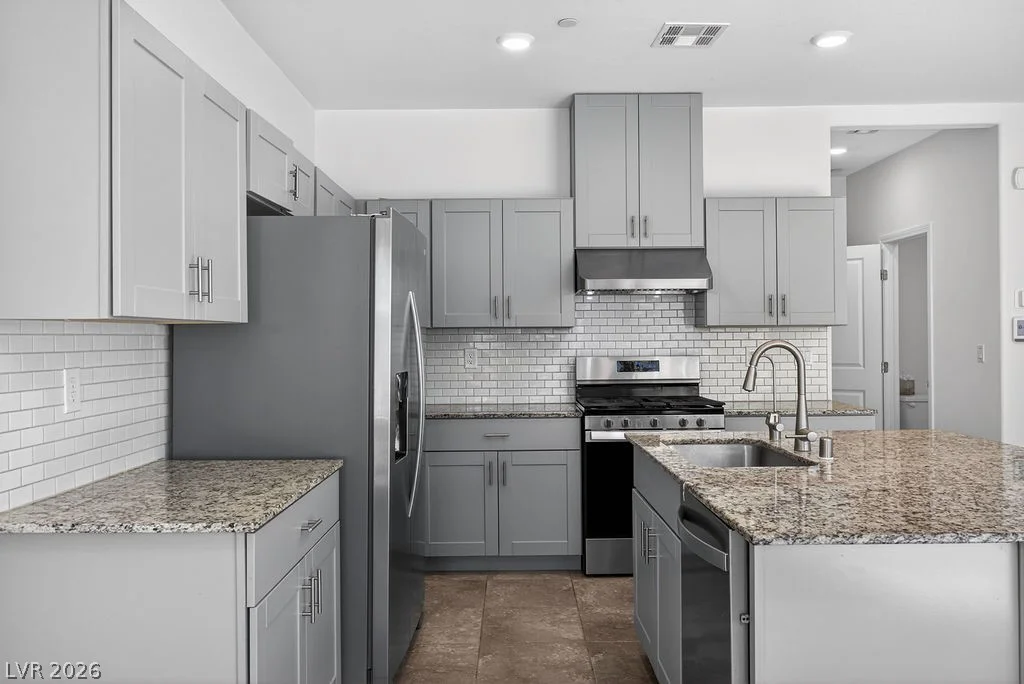 10983 Cambridge Lakes, Las Vegas, NV 89166