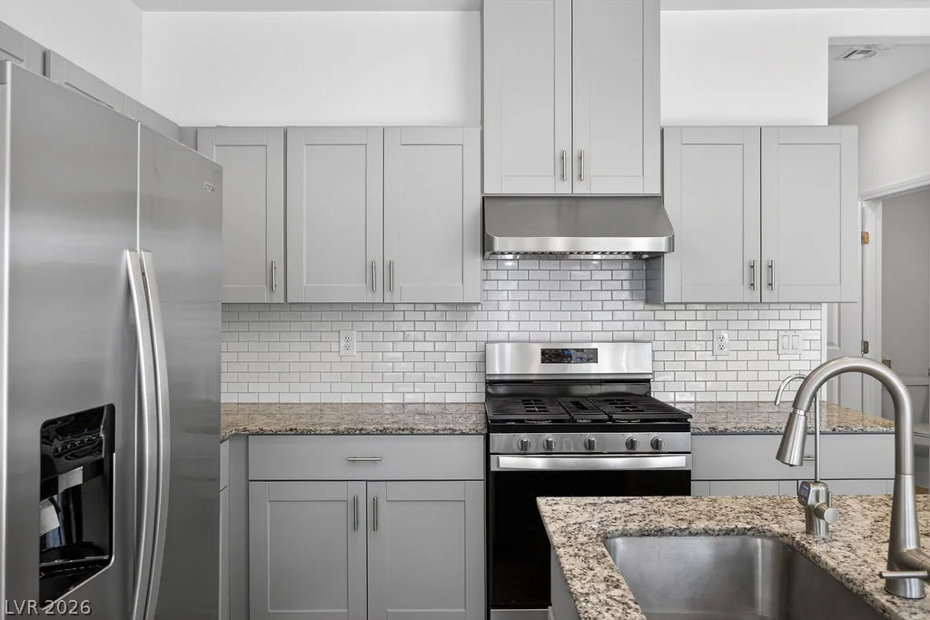 10983 Cambridge Lakes, Las Vegas, NV 89166