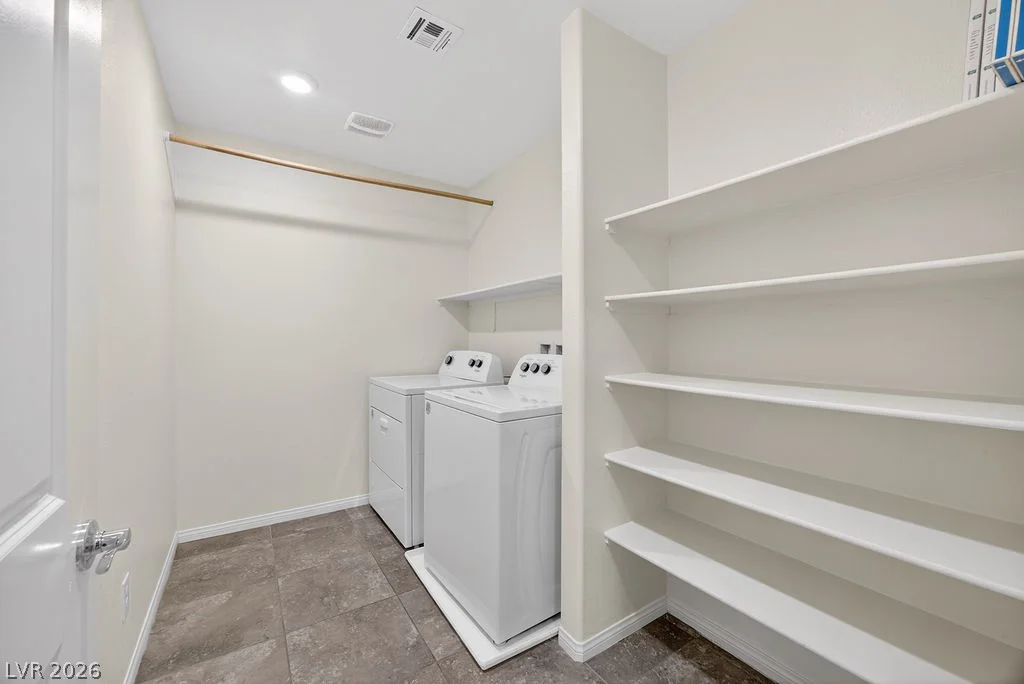 10983 Cambridge Lakes, Las Vegas, NV 89166