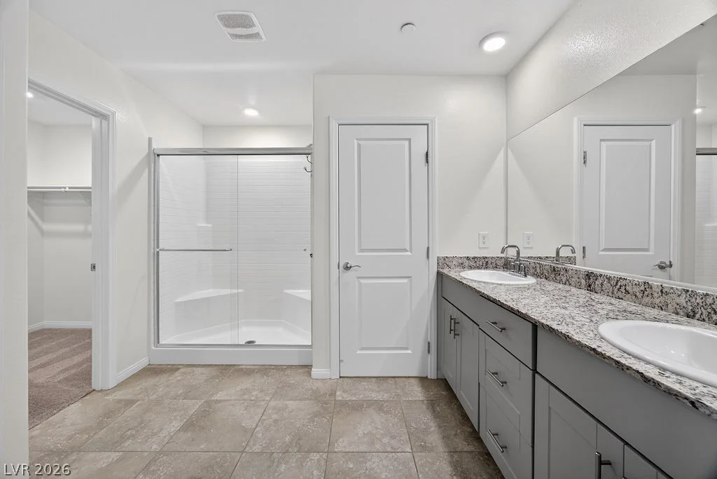 10983 Cambridge Lakes, Las Vegas, NV 89166