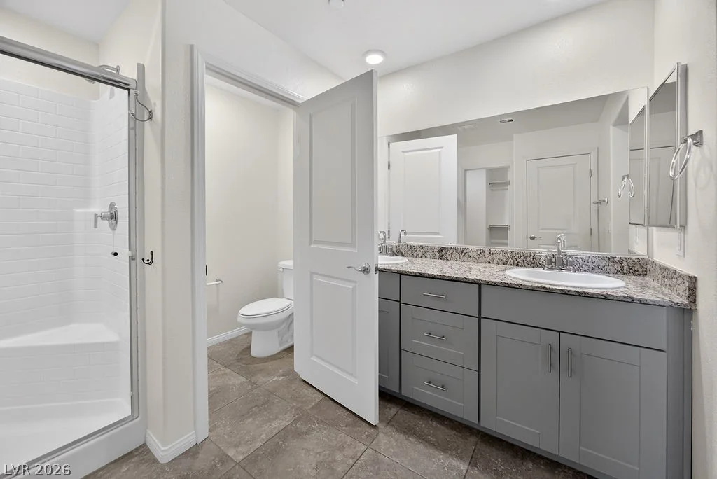 10983 Cambridge Lakes, Las Vegas, NV 89166