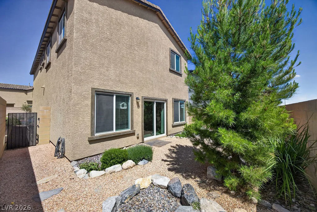 10983 Cambridge Lakes, Las Vegas, NV 89166