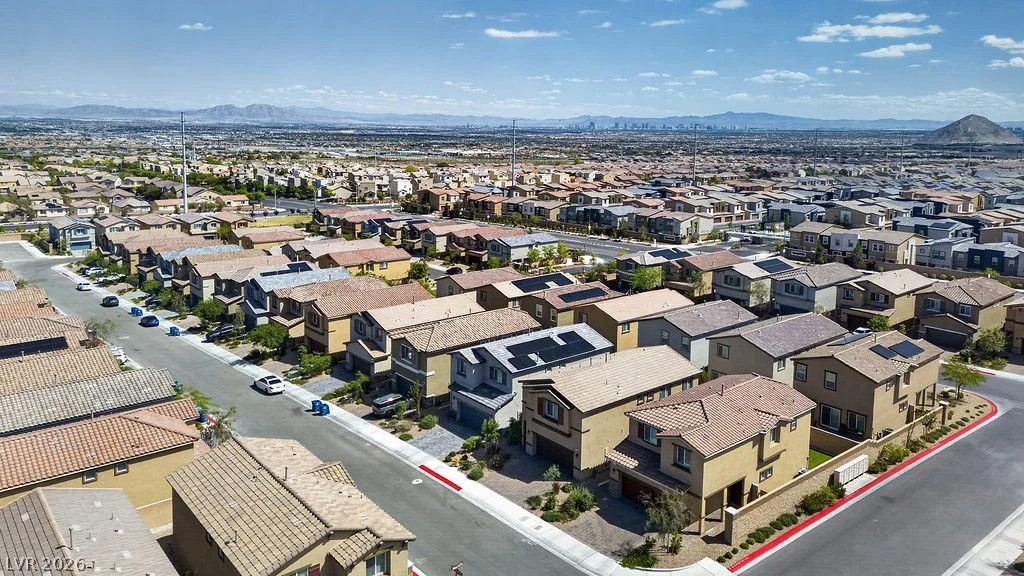 10983 Cambridge Lakes, Las Vegas, NV 89166