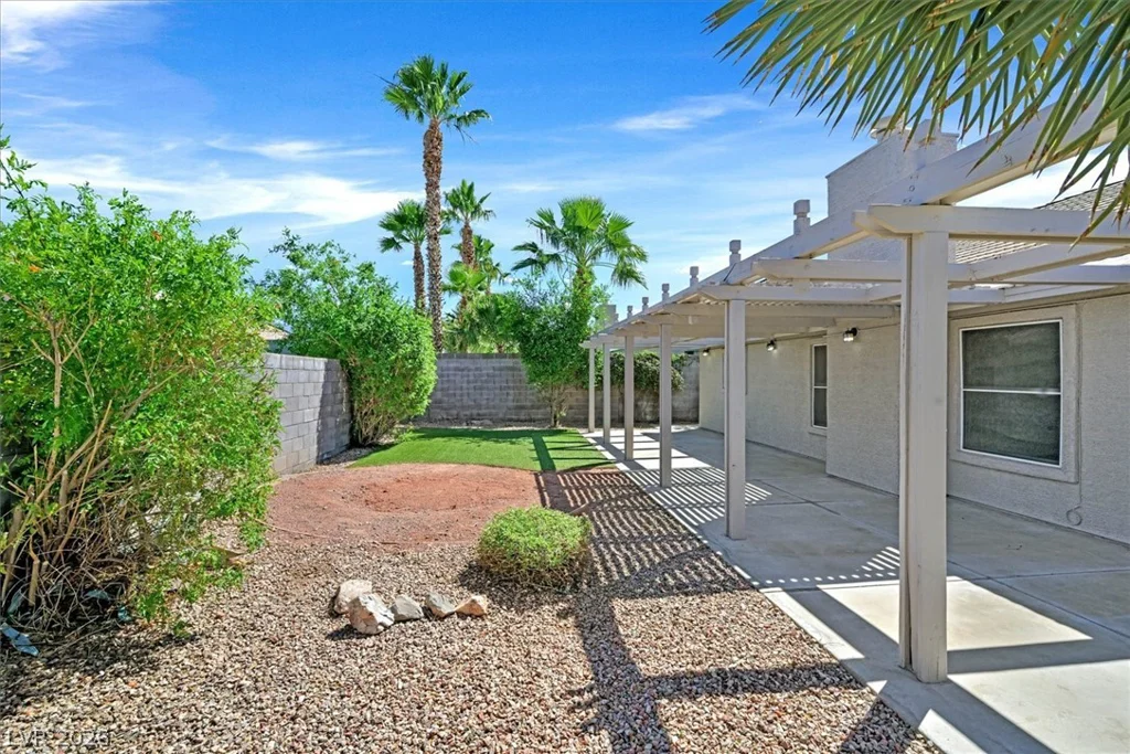 460 Como, Henderson, NV 89015