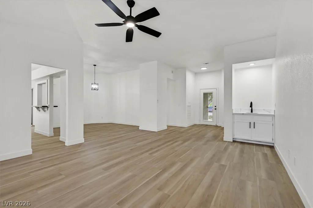 460 Como, Henderson, NV 89015