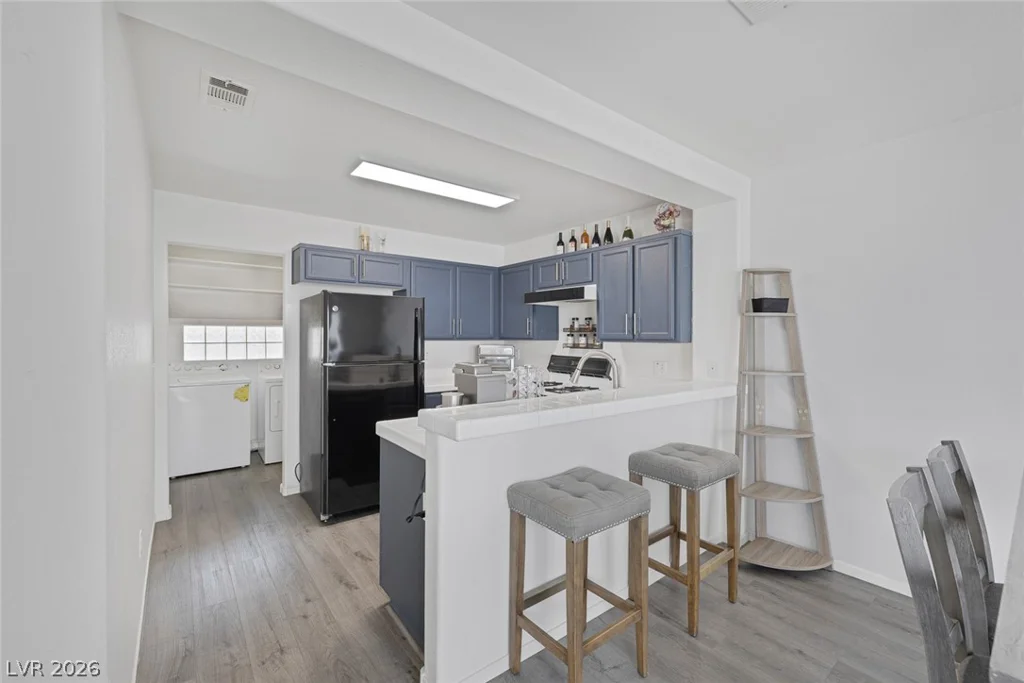 3481 Creek River, Las Vegas, NV 89129