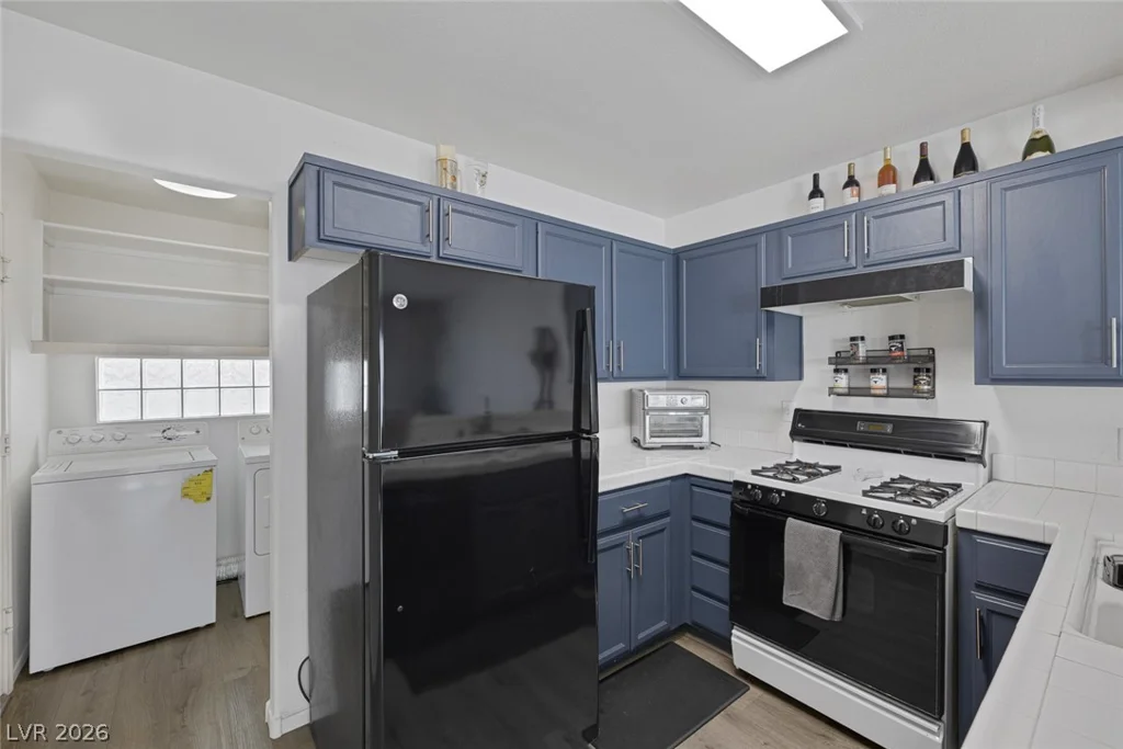 3481 Creek River, Las Vegas, NV 89129