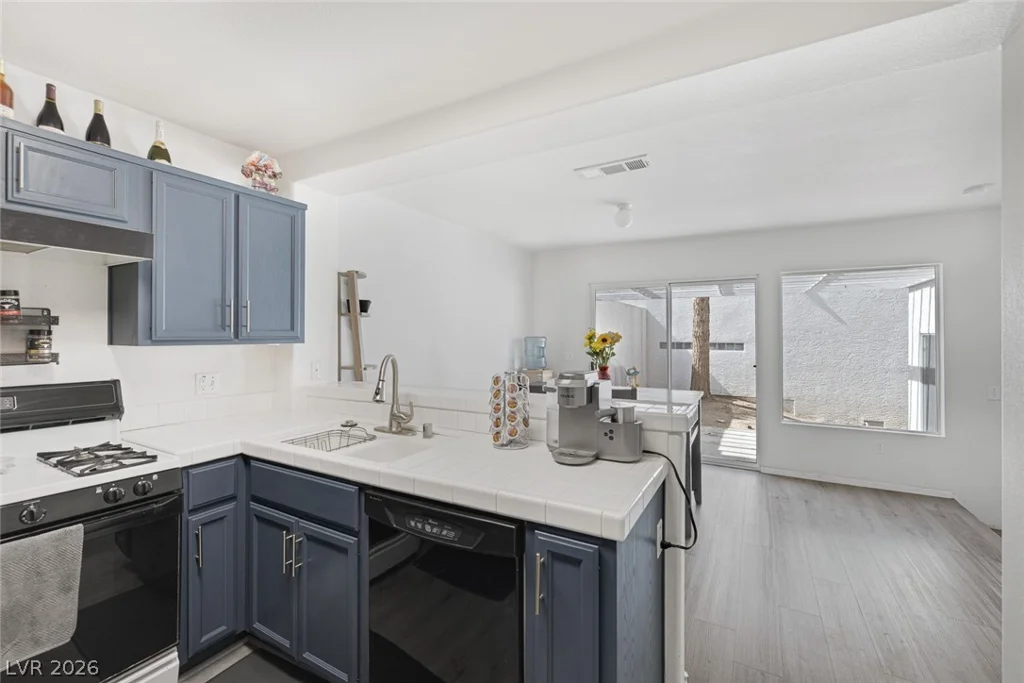 3481 Creek River, Las Vegas, NV 89129