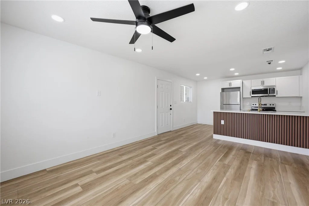 488 Albert, Las Vegas, NV 89119