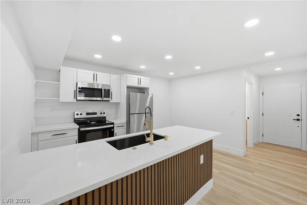 488 Albert, Las Vegas, NV 89119