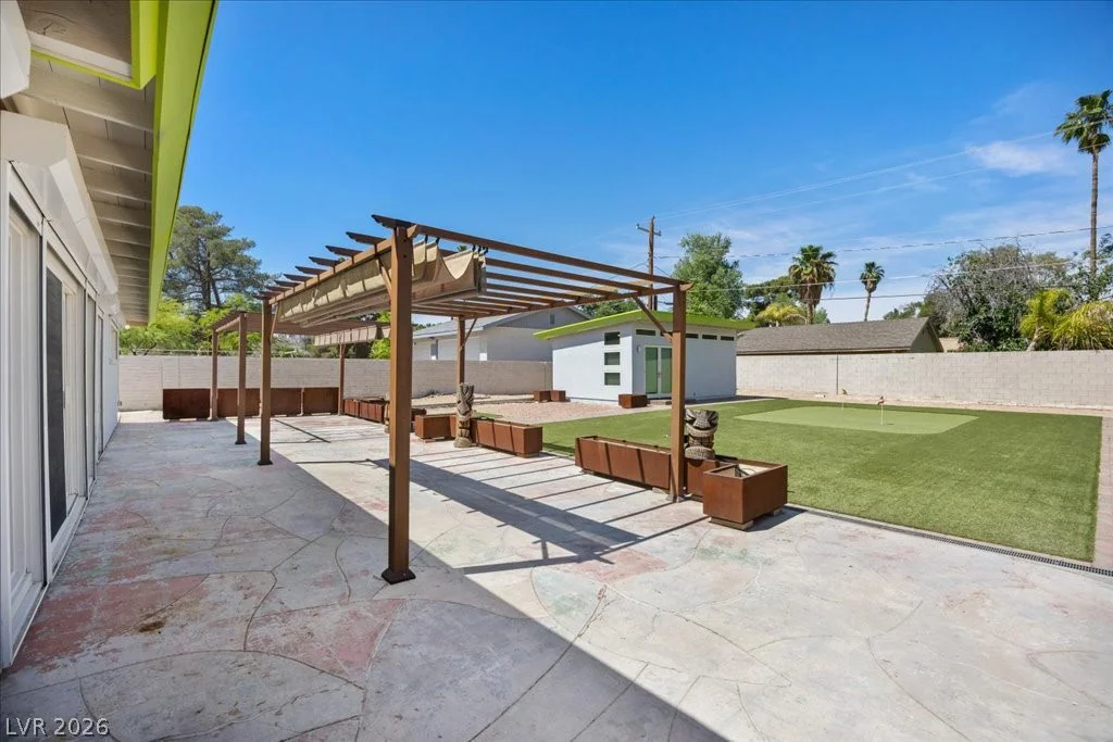 4016 Vegas, Las Vegas, NV 89108