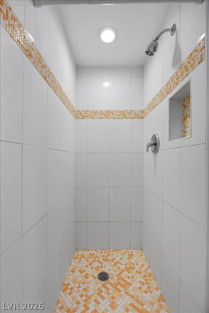 4016 Vegas, Las Vegas, NV 89108