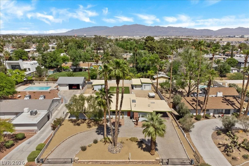 4016 Vegas, Las Vegas, NV 89108