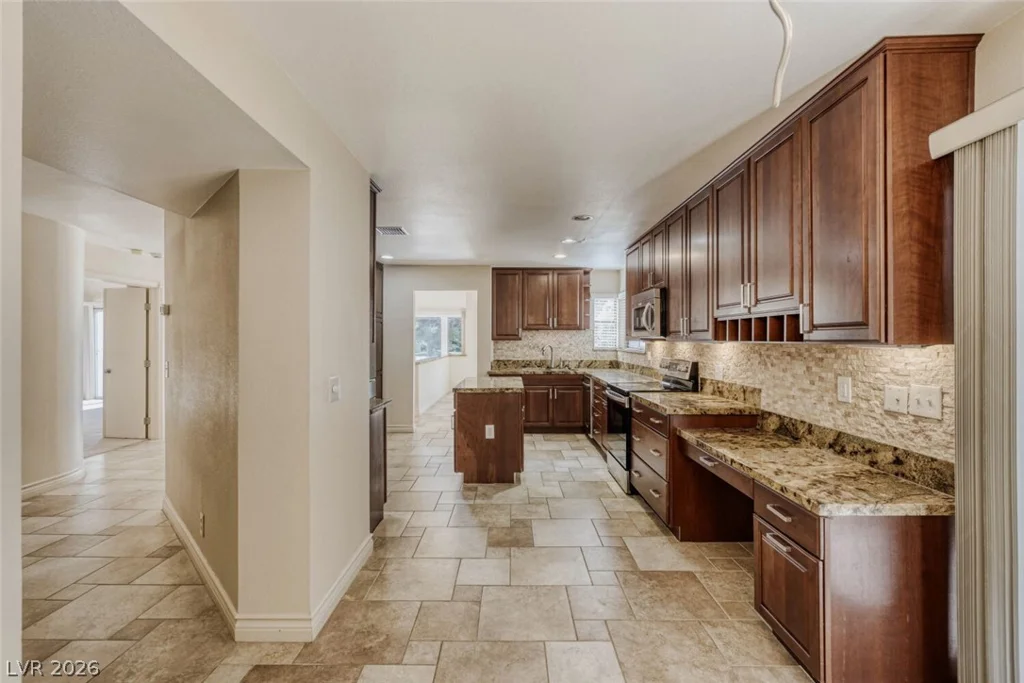 3144 Bel Air, Las Vegas, NV 89109