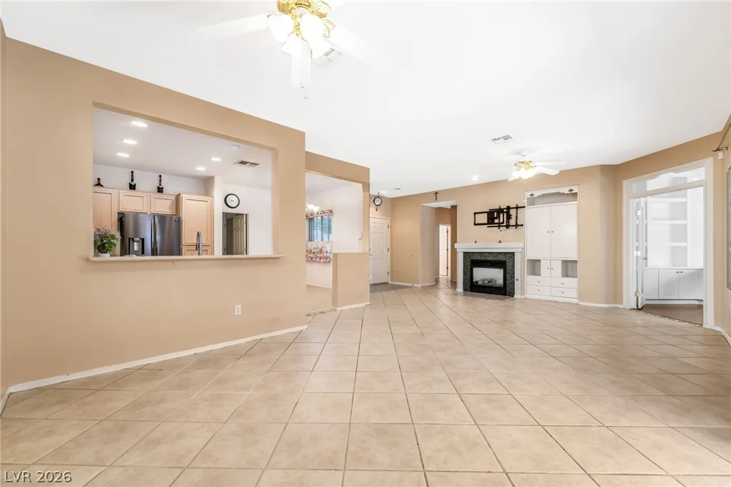 2539 Evansville, Henderson, NV 89052