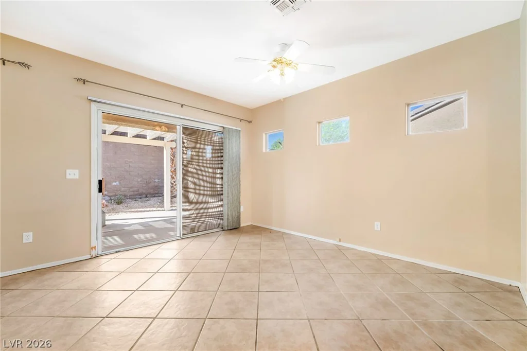 2539 Evansville, Henderson, NV 89052