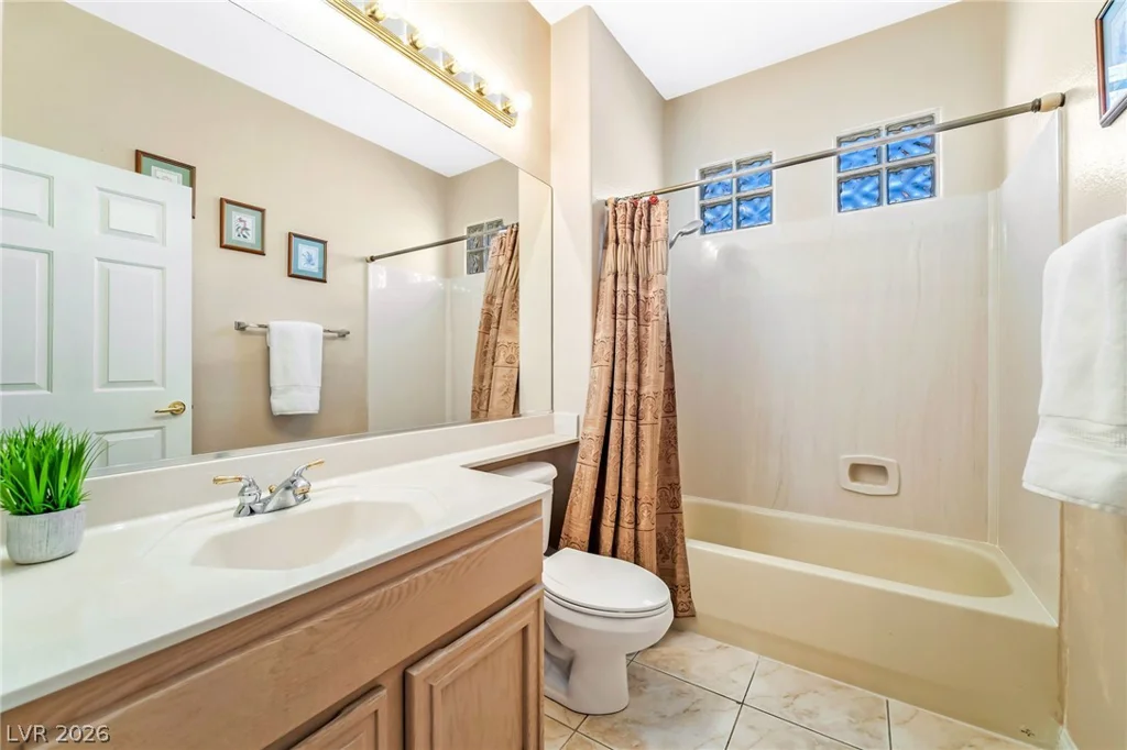 2539 Evansville, Henderson, NV 89052