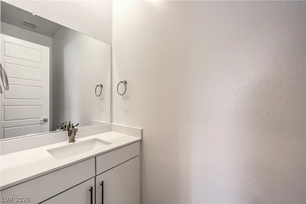 5242 Fisher Falls, Las Vegas, NV 89149