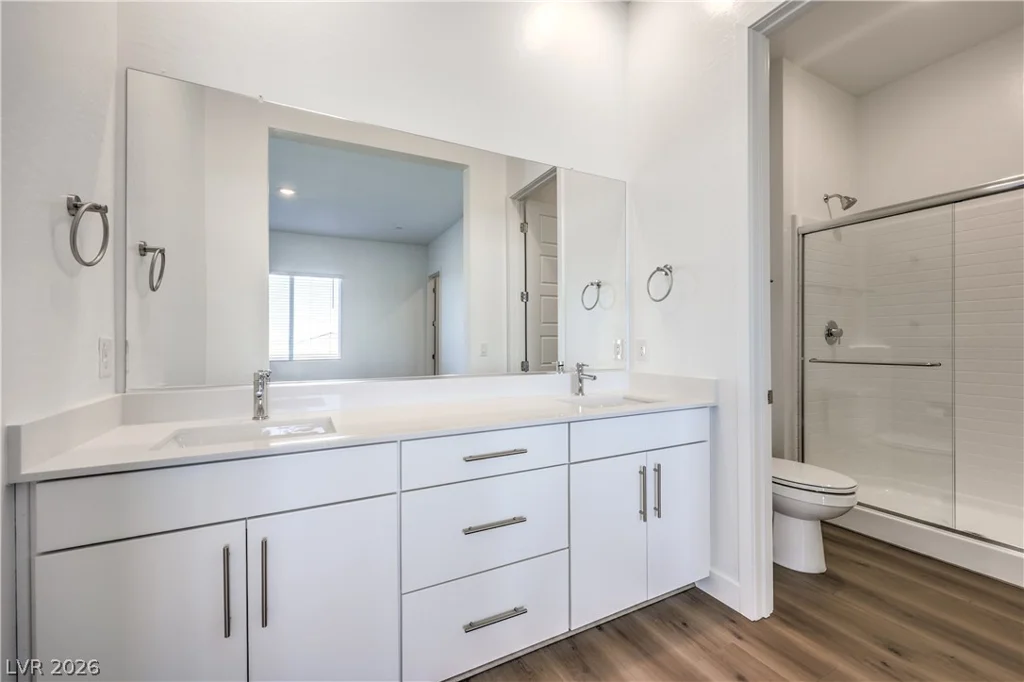 5242 Fisher Falls, Las Vegas, NV 89149