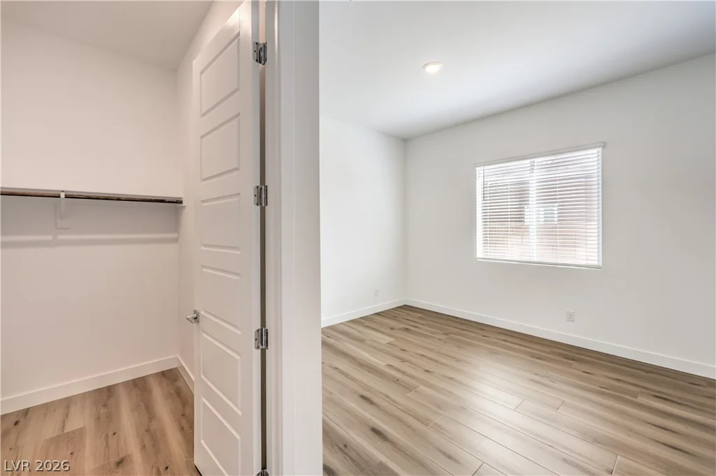 5242 Fisher Falls, Las Vegas, NV 89149