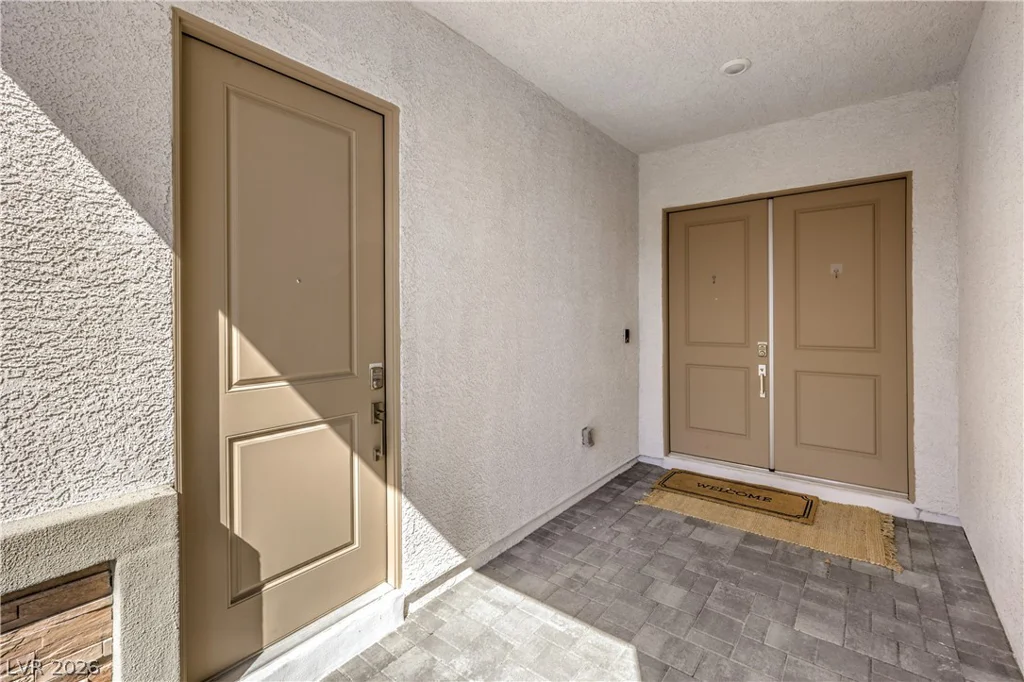 5242 Fisher Falls, Las Vegas, NV 89149