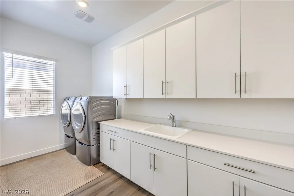 5242 Fisher Falls, Las Vegas, NV 89149