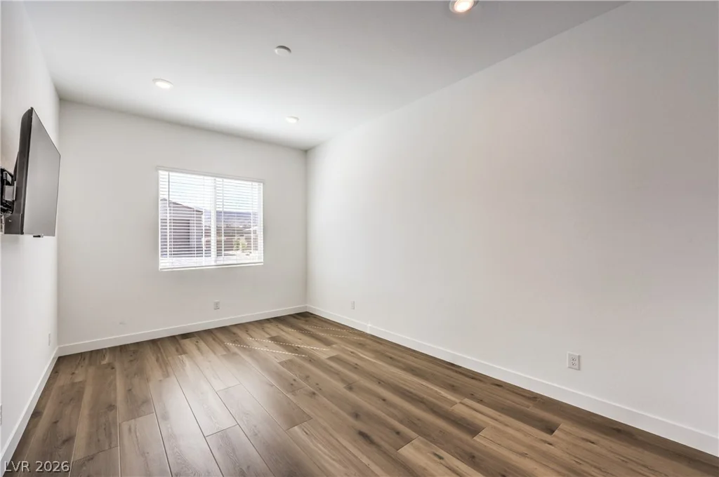 5242 Fisher Falls, Las Vegas, NV 89149