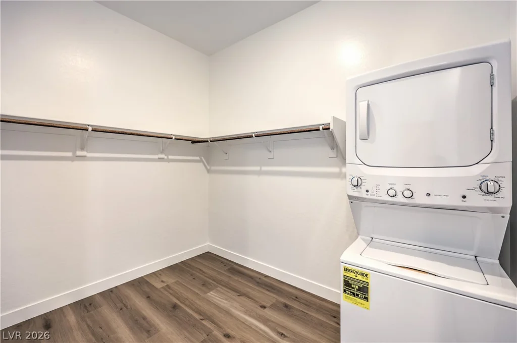 5242 Fisher Falls, Las Vegas, NV 89149